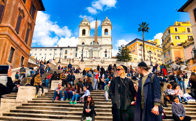 Piazza di Santa Caterina della Rota (площадь Святой Екатерины) 