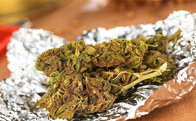 Марихуана в алюминиевой фольге