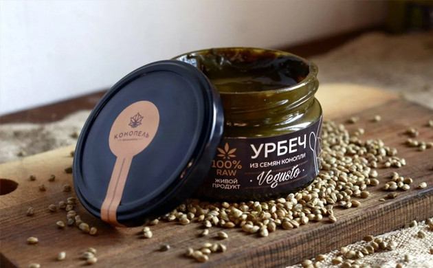 Банка с конопляным урбечом